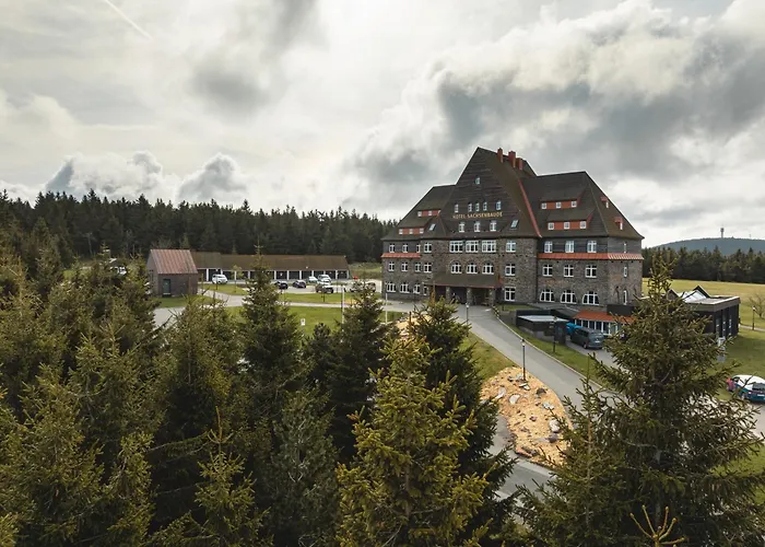 Naturhotel Sachsenbaude Oberwiesenthal - Indoor-Pool & Outdoor-Whirlpool