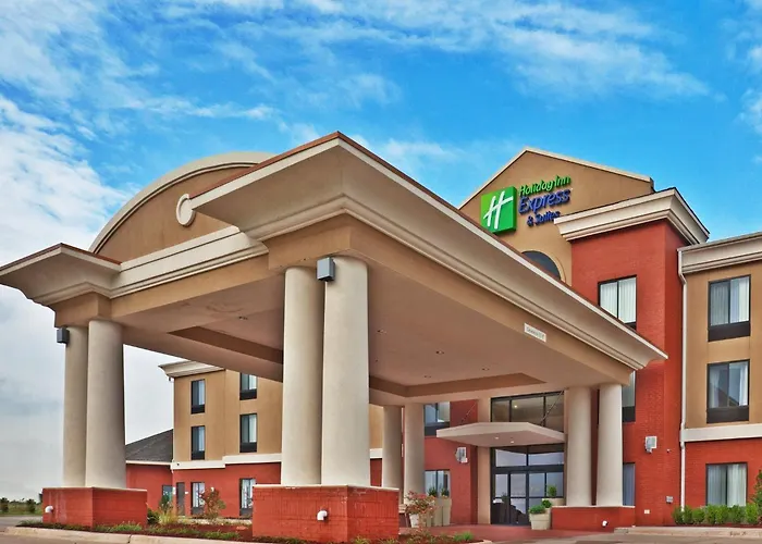 Holiday Inn Express & Suites Perry By Ihg