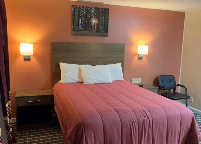 Boone Trail Inn