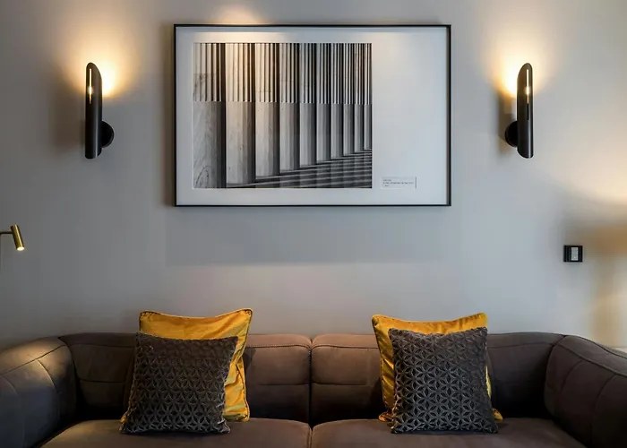 Academias Hotel, Autograph Collection