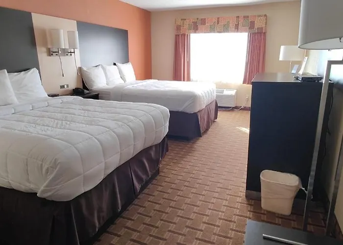 Quality Inn & Suites Benton Harbor - St Joseph