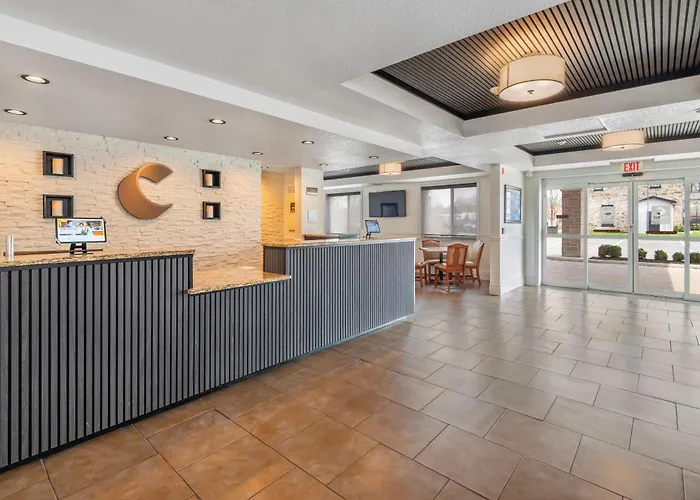 Comfort Inn & Suites Thousand Islands Harbour District Gananoque