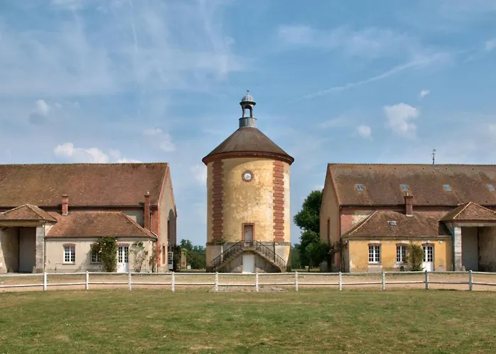Mercure Maintenon