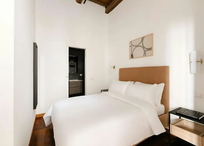 Sonder By Marriott Bonvoy Piazza Venezia Apartments