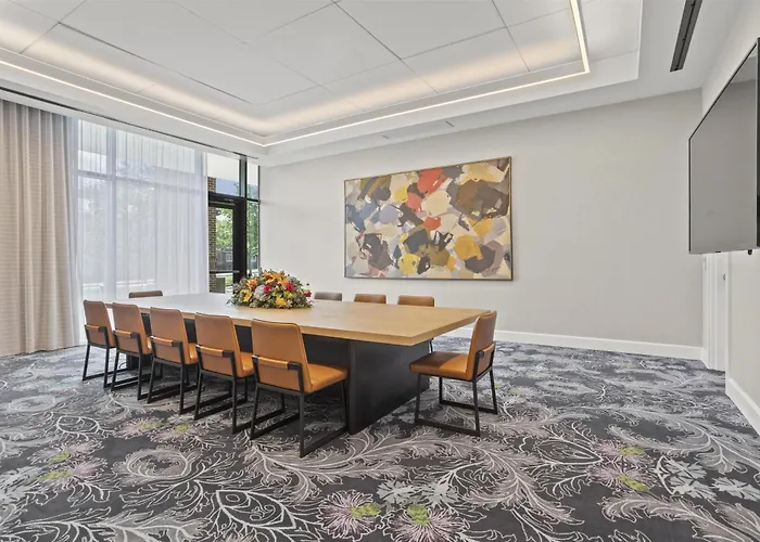 The Highlander At Radford, Tapestry Collection By Hilton Hotel