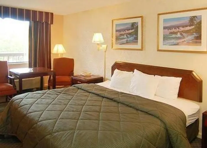 Quality Inn & Suites Franklin