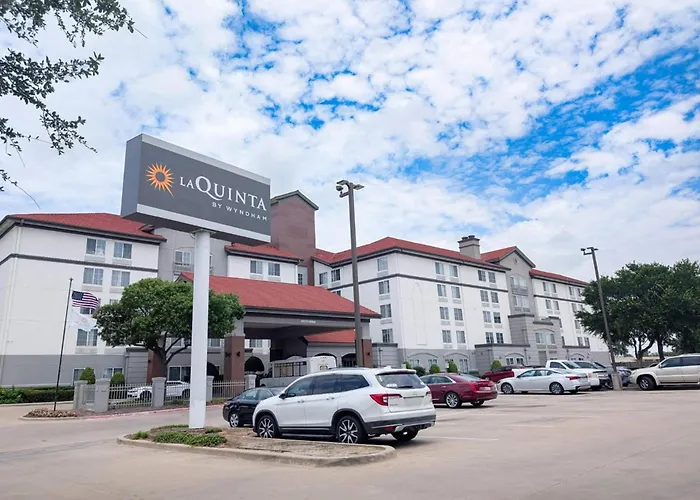 La Quinta By Wyndham Dfw Airport South / Irving