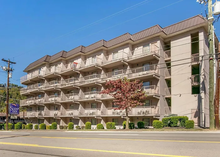 Sleep Inn & Suites Near Sports World Blvd