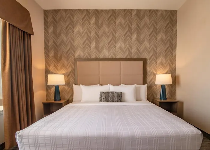 Canalta Hotel Airdrie