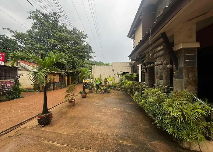 Coron Visitors Hotel