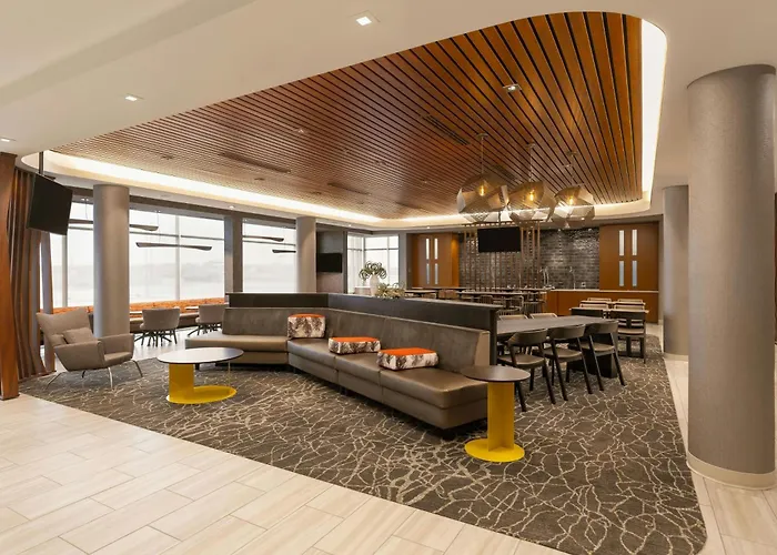 Springhill Suites By Marriott Fargo
