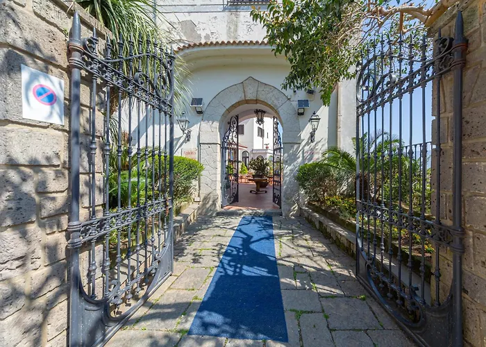 Hotel Jaccarino SantʼAgata sui Due Golfi