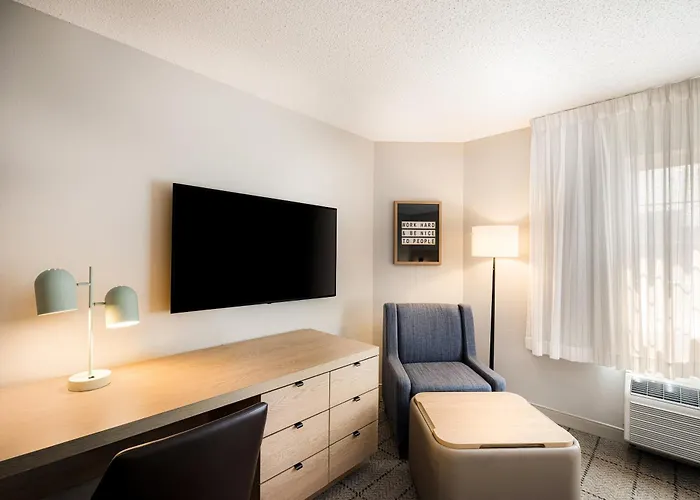 Sonesta Simply Suites Birmingham Hoover