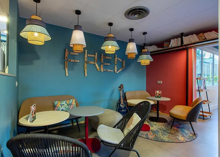 B&B Hotel Orleans Nord Saran