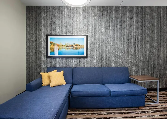 La Quinta By Wyndham Buffalo Amherst