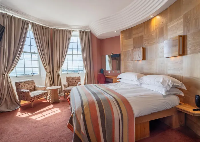 Drakes Hotel