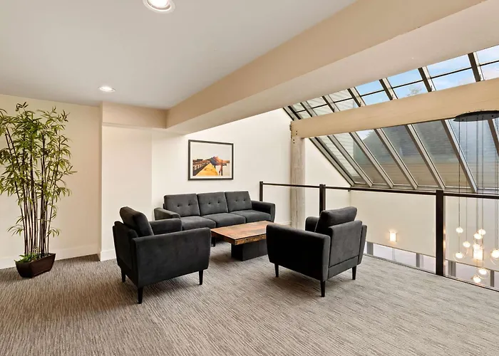 Hotel Feng, BW Signature Collection