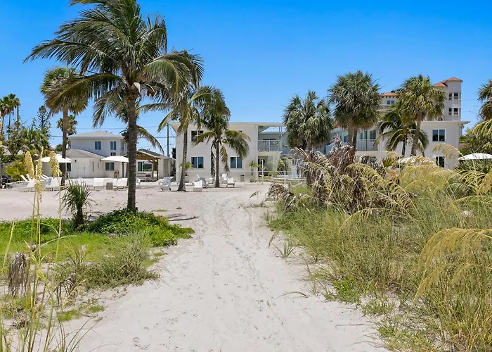 The Molloy - A Boutique Beach Resort