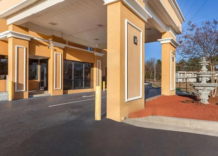 Rodeway Inn Lumberton Central