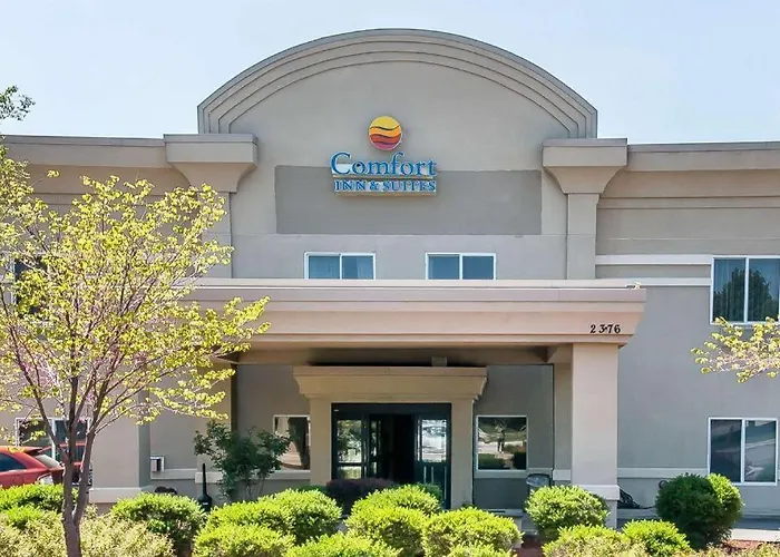 Quality Inn & Suites Ann Arbor Hwy 23