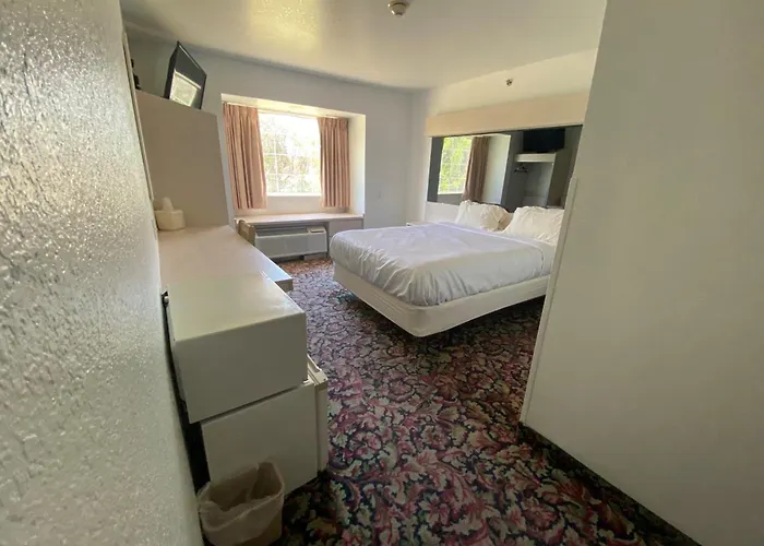 Motel 6 Mcalester Ok - South