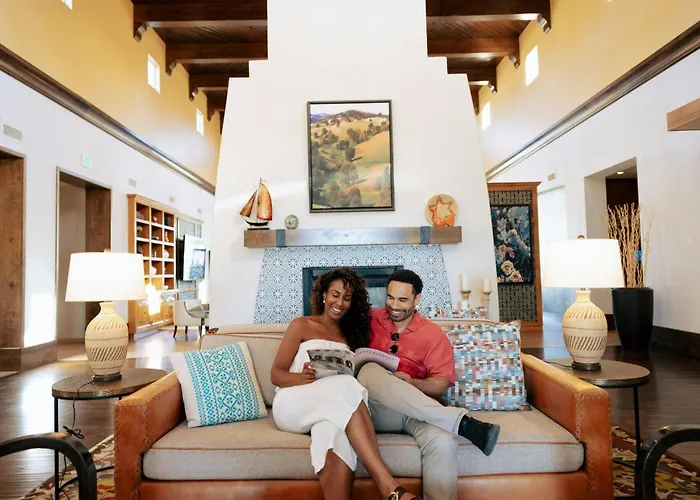 Courtyard By Marriott Santa Barbara Goleta Hotel