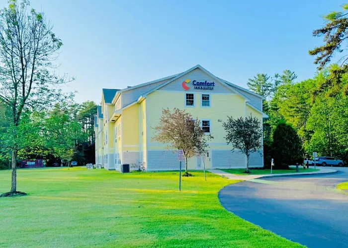 Comfort Inn & Suites Scarborough-Portland