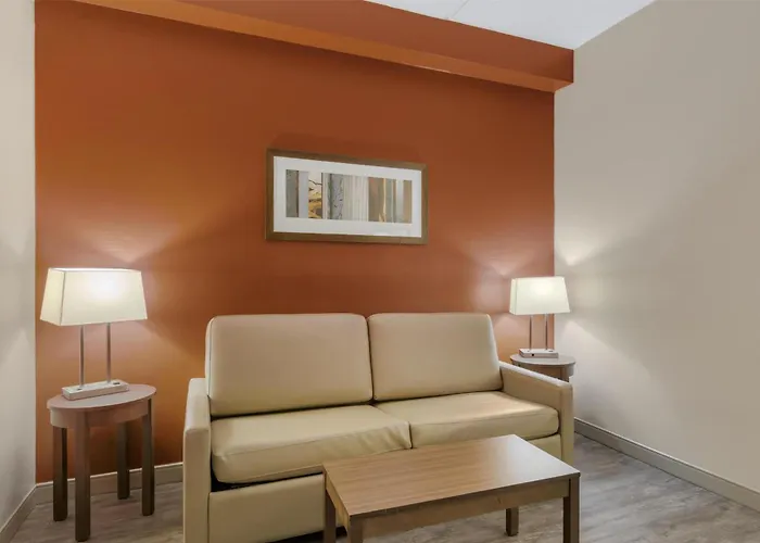 Best Western Plus Winnipeg West