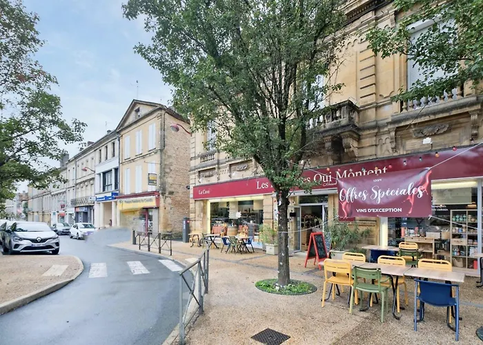 Maison B