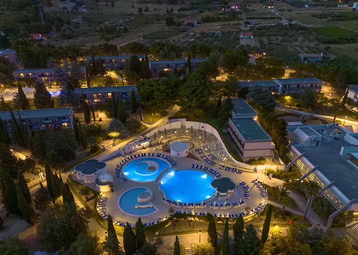 Bluesun Holiday Village Bonaca - Full Board Bol