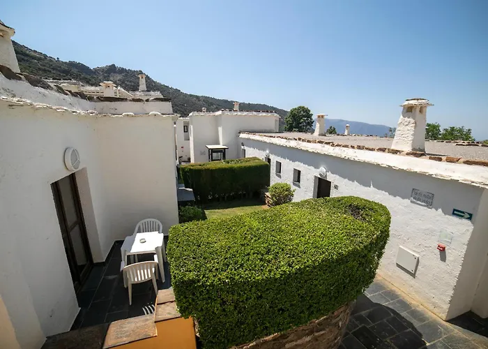Villa Turistica de Bubión