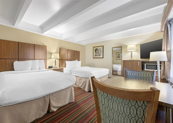 Best Western El Rancho Palacio