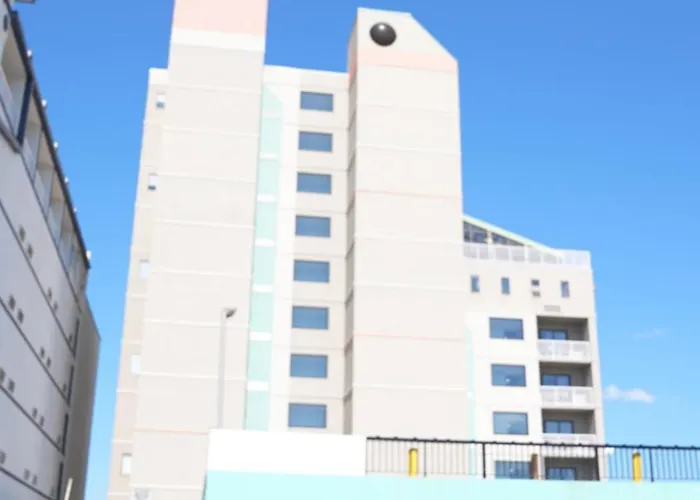 Sun & Sand Resort Oceanfront Suites