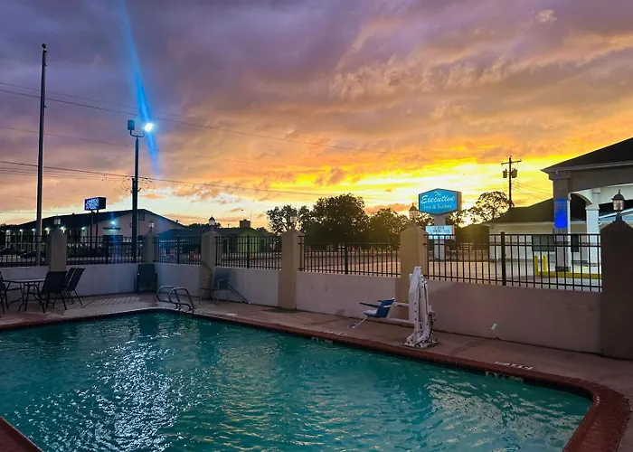 Executive Inn & Suites West Columbia