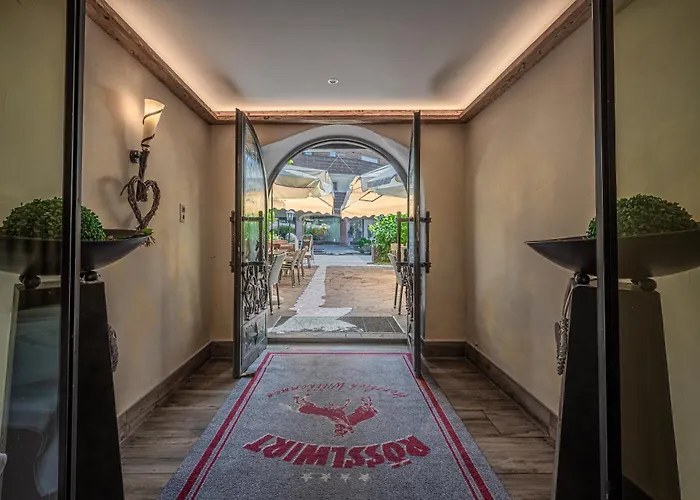 Hotel Roesslwirt