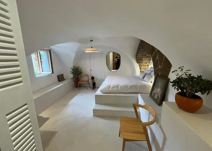 Bed and Breakfast Les Roches Comprégnac