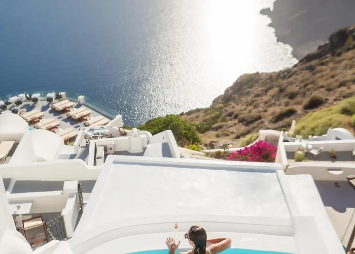 Sun Rocks Luxury Suites