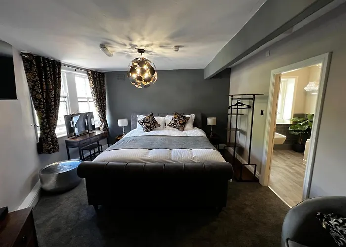 Elephant And Castle Boutique Bed & Breakfast