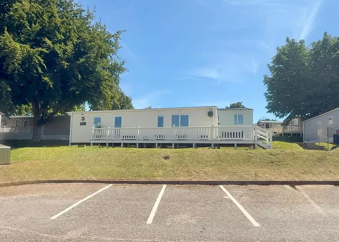 Hoburne Devon Bay Holiday Home Fresh Bright Rental - Home From Home