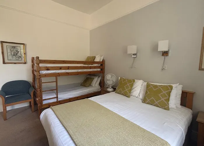 Brixham Dog Friendly Hotels