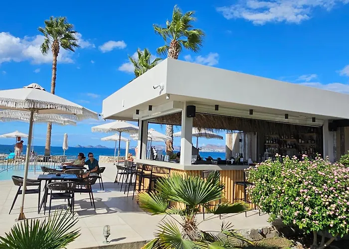 Irina Beach Hotel