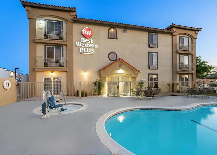 Best Western Plus John Jay Inn & Suites