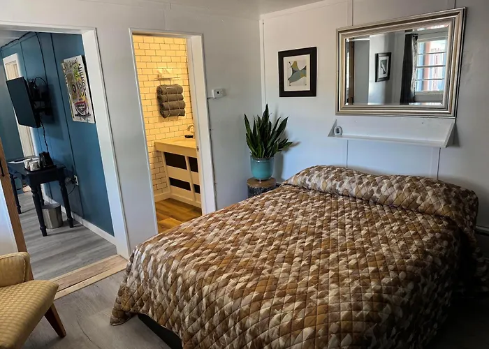 Munising Dog Friendly Hotels