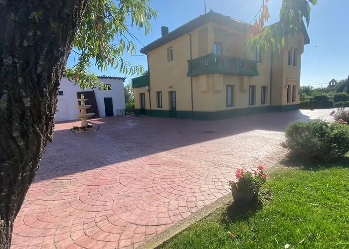 Hotel Valle Del Oja