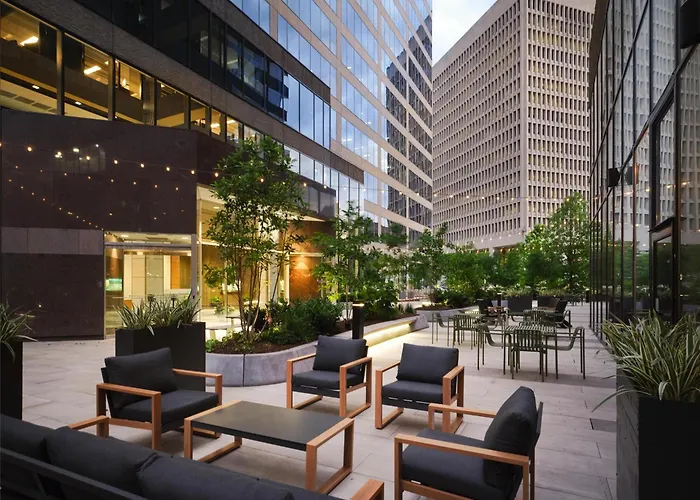 Doubletree By Hilton Nashville Downtown