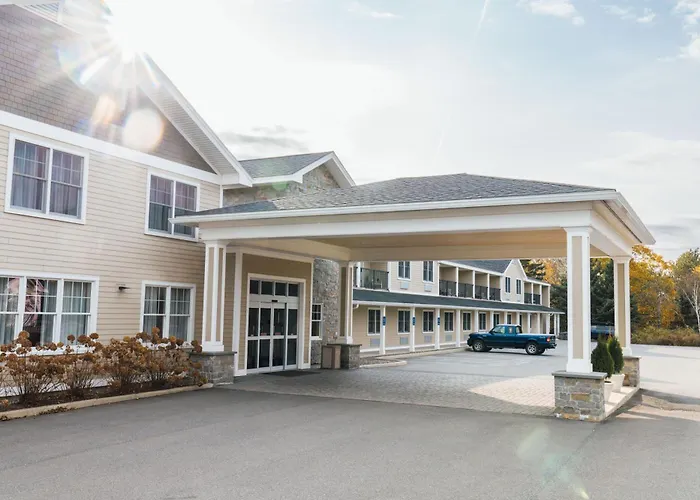 Belfast Harbor Inn