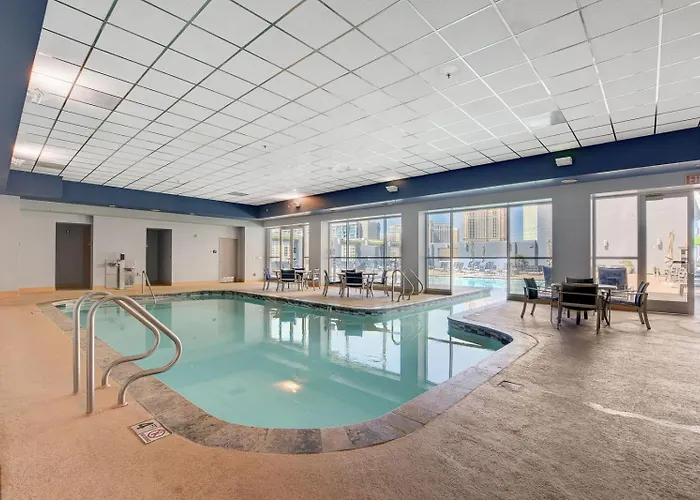 The Lapis Suite At Platinum Hotel