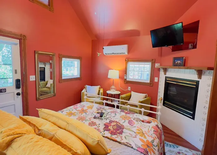 Rock Cottage Gardens B&B Eureka Springs