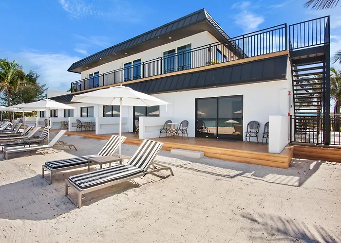 Seaside At Anna Maria Island Inn