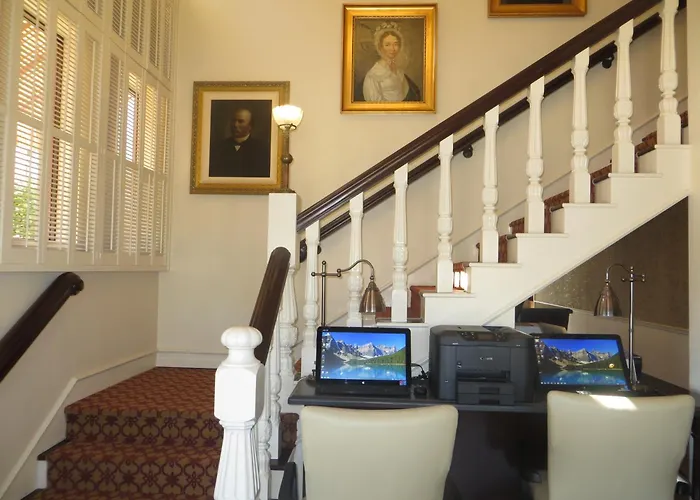 Victorian Inn